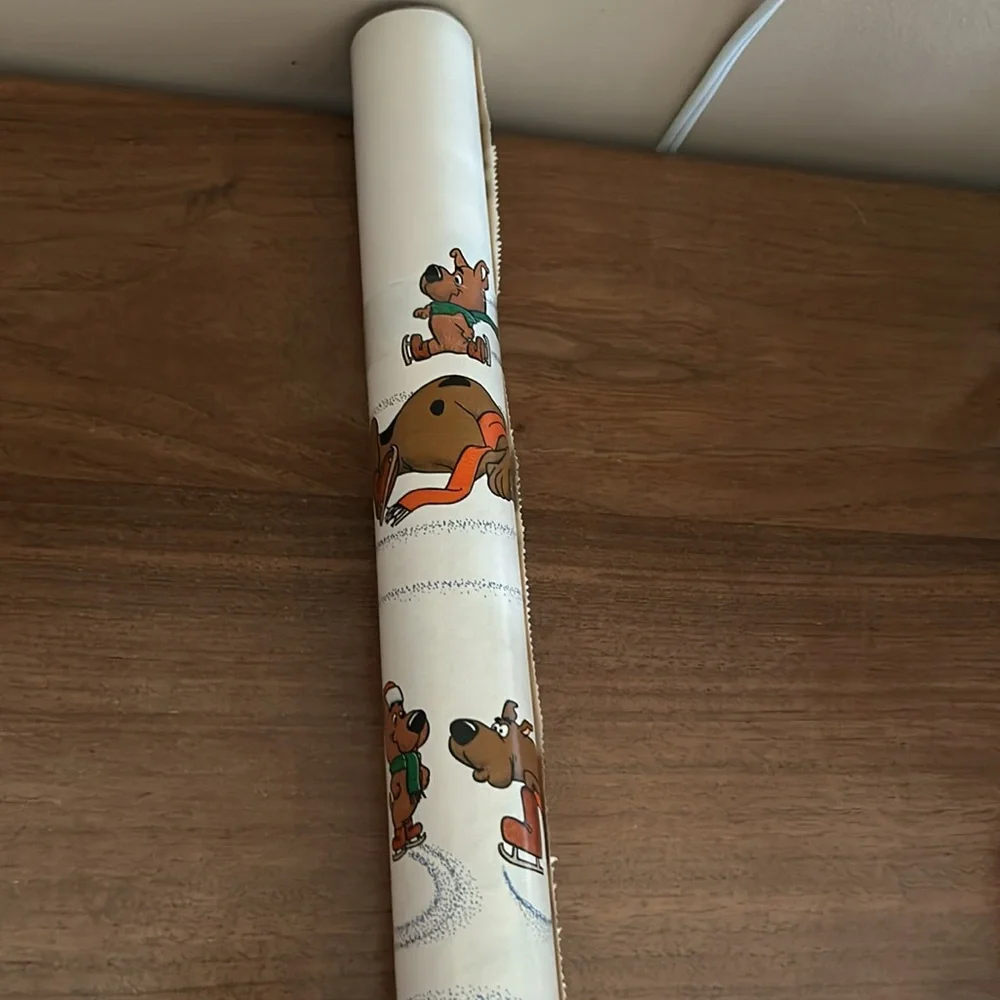 Scooby Christmas paper and name tags